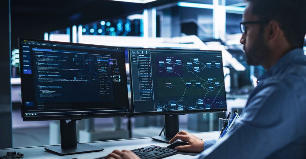 Shadow AI: Riscuri ascunse în spatele uneltelor SaaS