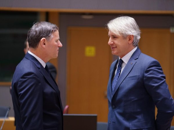 Victor Ponta, candidat la Președinția României, susținut de Eugen Teodorovici: „Impozite mai mici, viață mai bună”
